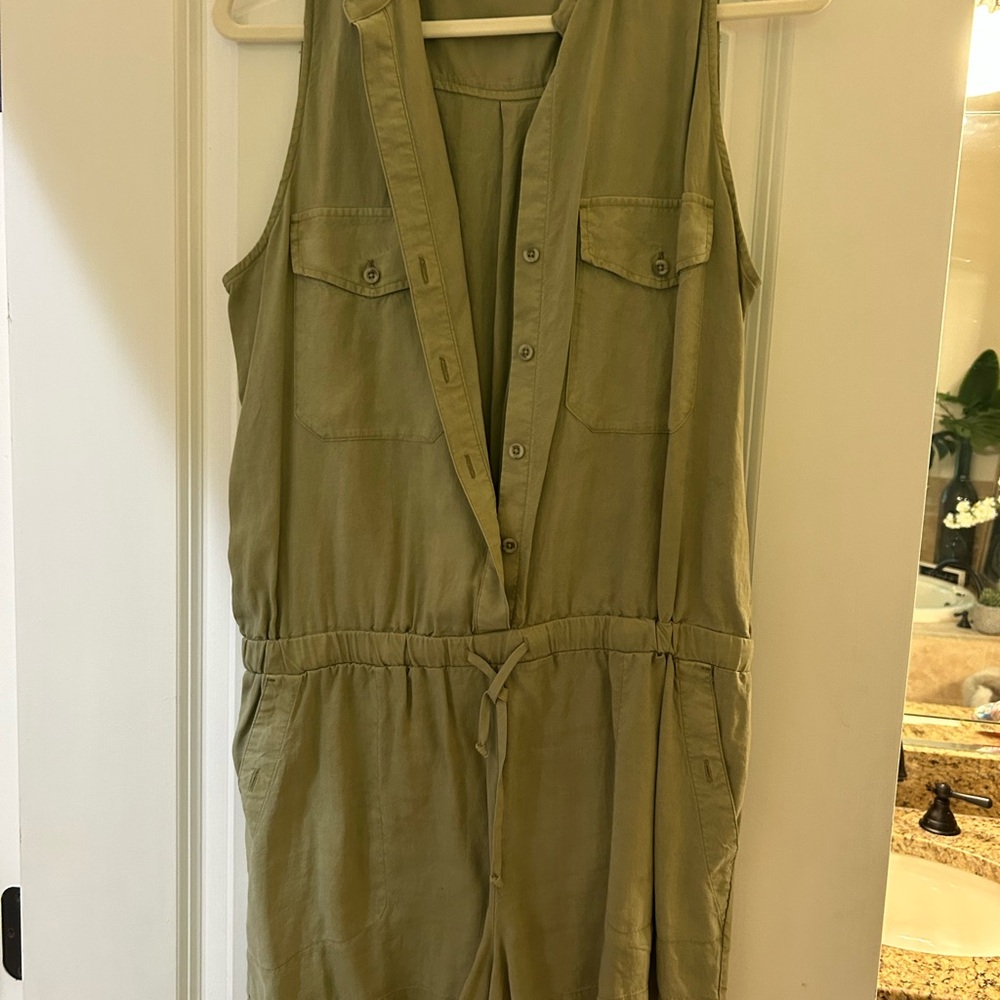 Anthropologie Cloth and Stone Olive Green Sleeveless Jumpsuit